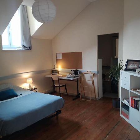 Chambre Dans Appartement De Caractere Dole Exteriér fotografie
