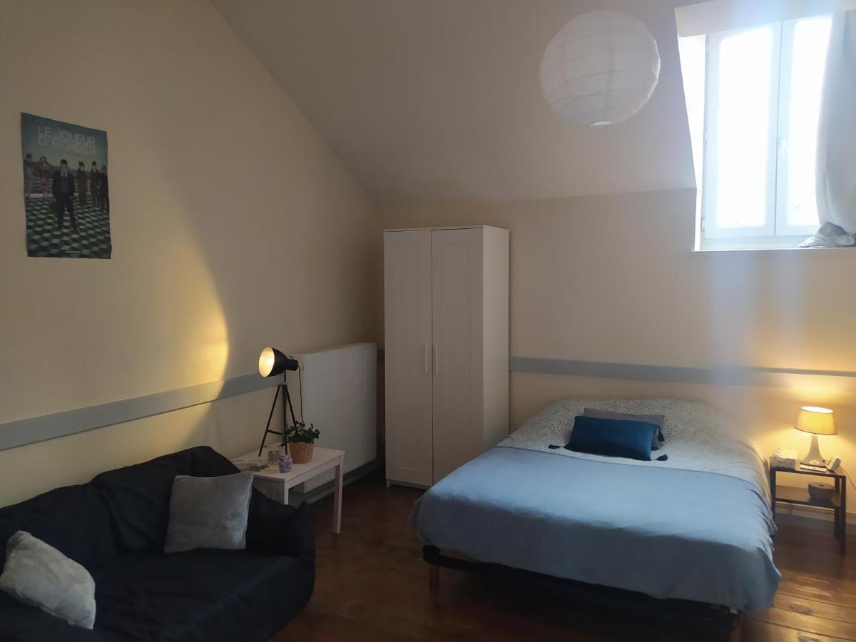 Chambre Dans Appartement De Caractere Dole Exteriér fotografie